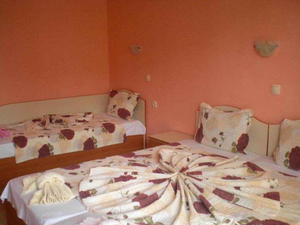 Hotel Sirena Primorsko Habitación foto