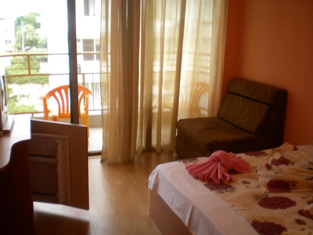 Hotel Sirena Primorsko Habitación foto