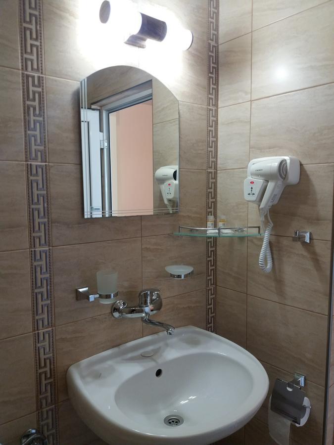 Hotel Sirena Primorsko Exterior foto